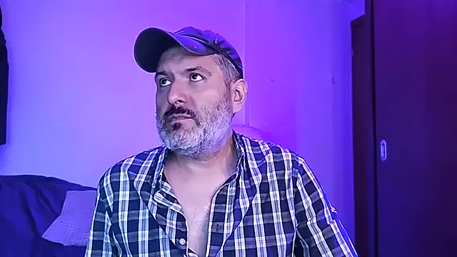 BushBator online show from November 14, 2025, 5:11 am