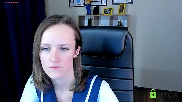 Snapshot of FrancescaCollins chatting on November 20, 2025, 3:56 pm FrancescaCollins online show from November 20, 2025, 3:56 pm