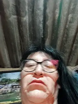 Snapshot of clarita_01 chatting on October 16, 2025, 11:18 am clarita 01 online show from October 16, 2025, 11:18 am