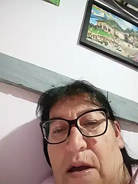 clarita 01 online show from June 8, 2026, 10:05 am