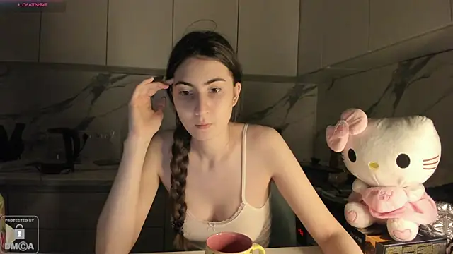 Ayesha Thebestt online show from February 13, 2026, 3:12 pm