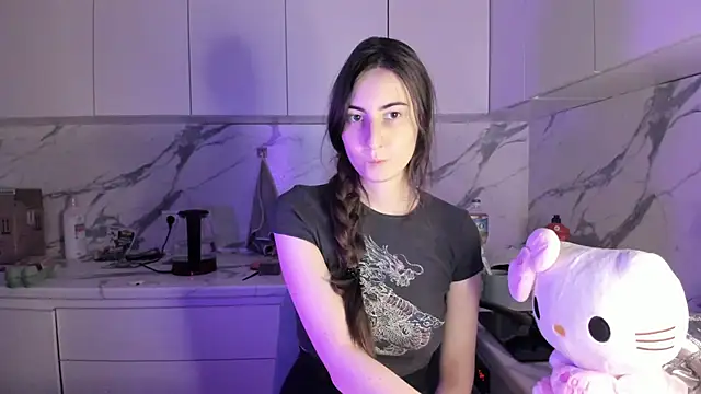 Ayesha Thebestt online show from January 13, 2026, 2:32 pm