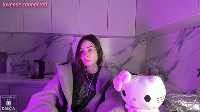 Ayesha Thebestt online show from January 16, 2026, 3:43 am