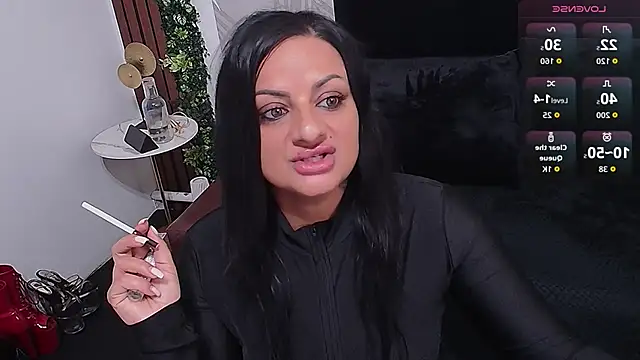 Snapshot of VixenSelena chatting on September 28, 2025, 8:43 am VixenSelena online show from September 28, 2025, 8:43 am