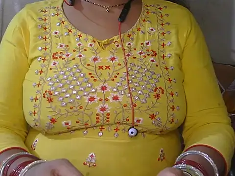 Cute Ruhi99 online show from February 26, 2026, 7:52 am