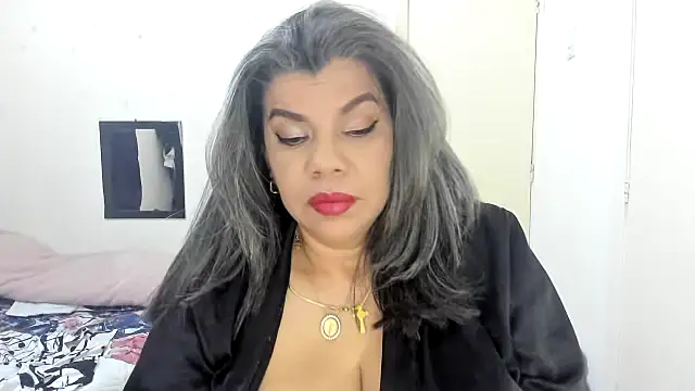 vikyadams online show from February 21, 2026, 3:19 am