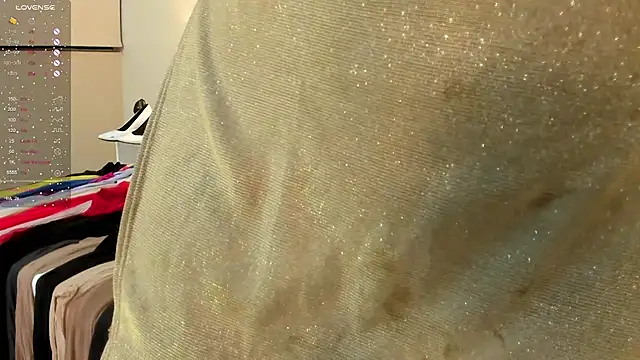 Sara Gomez online show from March 14, 2025, 9:46 am