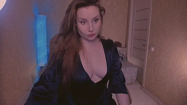 Snapshot of Eesmaaarrr chatting on March 1, 2025, 11:04 pm Eesmaaarrr online show from March 1, 2025, 11:04 pm