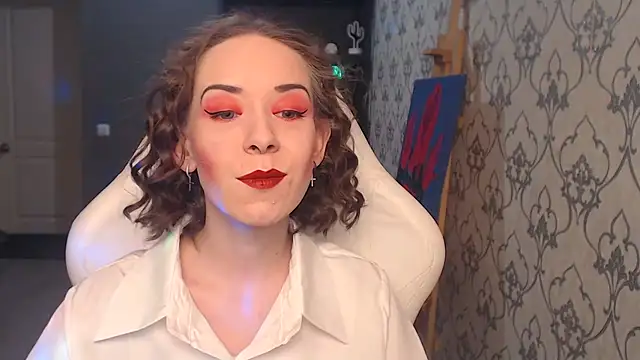 FascinatingEyess online show from May 30, 2026, 7:52 pm