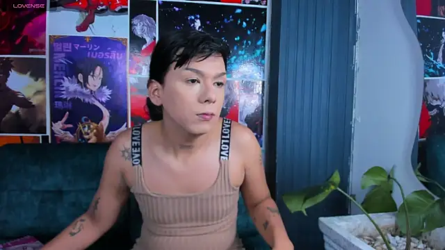 yossi peach cute online show from June 4, 2026, 7:51 pm
