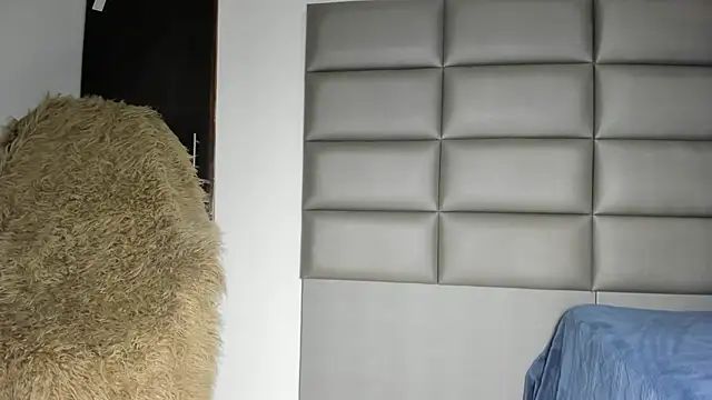 dereksmith2 online show from October 1, 2025, 9:18 pm