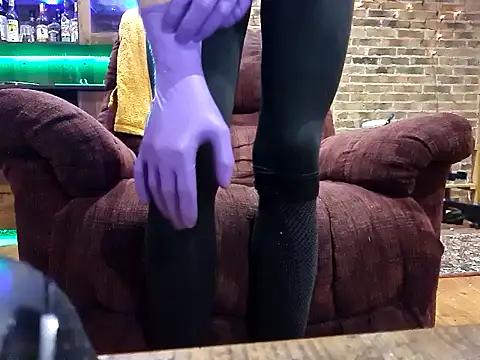 4SOMEfckHOl online show from November 26, 2025, 7:58 pm