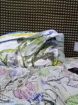 Snapshot of mykecockslong chatting on February 21, 2026, 12:18 pm mykecockslong online show from February 21, 2026, 12:18 pm