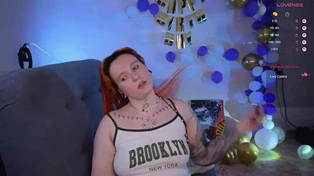 The Full Red Moon online show from October 19, 2025, 12:08 pm