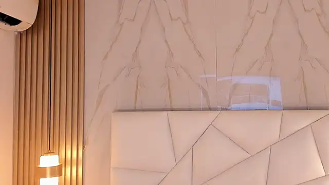 belacampbell online show from December 17, 2025, 5:23 am