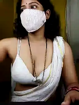 Snapshot of natasha_bhabhi chatting on July 15, 2026, 2:18 am natasha bhabhi online show from July 15, 2026, 2:18 am