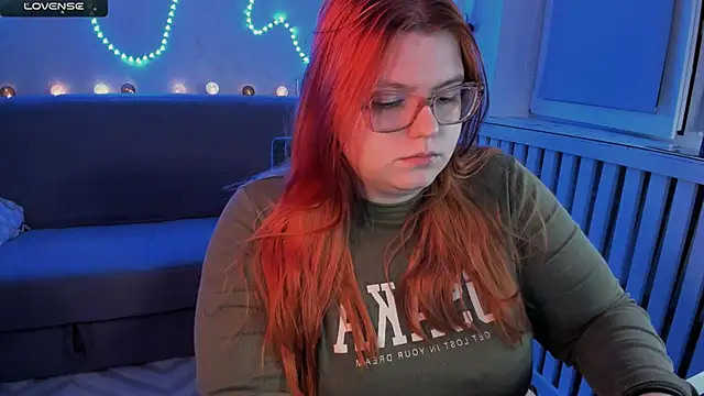 Melissa Purr online show from November 22, 2025, 7:02 pm