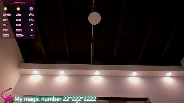 Snapshot of anyi_sweet_titss chatting on November 25, 2025, 10:21 pm anyi sweet titss online show from November 25, 2025, 10:21 pm