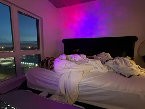 yourgoddessangela online show from November 29, 2025, 9:48 pm