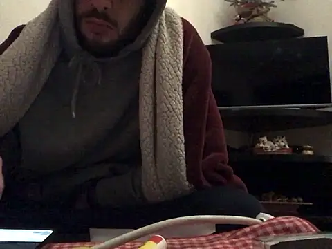 DragonPink online show from December 22, 2024, 10:06 am