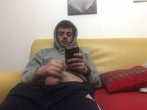 DragonPink online show from February 1, 2025, 10:34 pm