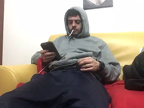 DragonPink online show from February 8, 2025, 10:19 pm