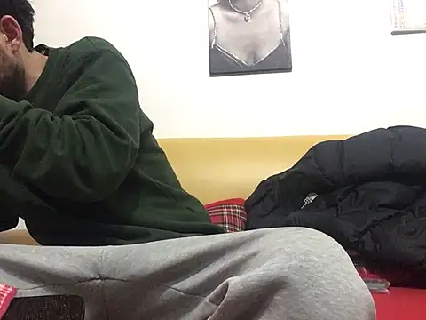 DragonPink online show from January 8, 2025, 11:09 pm