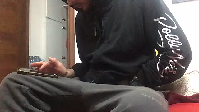 DragonPink online show from January 5, 2025, 3:45 pm