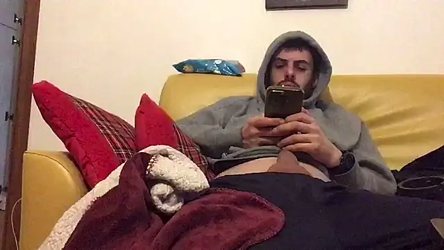 DragonPink online show from January 12, 2025, 3:36 pm