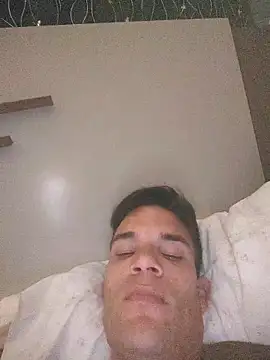 Snapshot of 719610 chatting on March 4, 2026, 2:41 am 719610 online show from March 4, 2026, 2:41 am