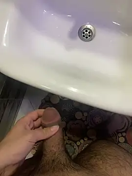 Metmenn7 online show from February 25, 2025, 3:53 pm