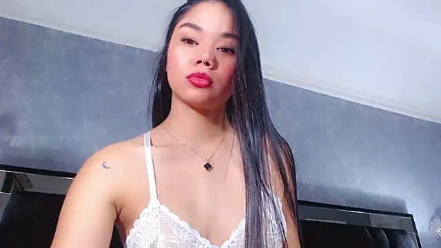 Snapshot of JasmineMoore chatting on March 4, 2025, 8:38 pm JasmineMoore online show from March 4, 2025, 8:38 pm