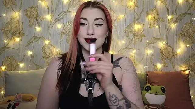Snapshot of Kimpossible1 chatting on January 13, 2025, 11:30 am Kimpossible1 online show from January 13, 2025, 11:30 am