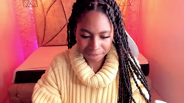 Snapshot of Queen_perla_ chatting on March 7, 2025, 3:39 pm Queen perla online show from March 7, 2025, 3:39 pm