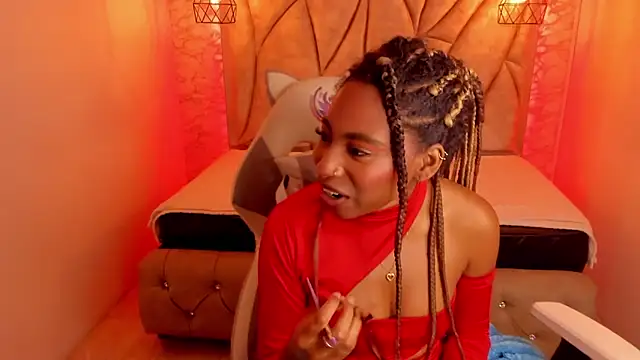 Snapshot of Queen_perla_ chatting on February 14, 2025, 3:26 pm Queen perla online show from February 14, 2025, 3:26 pm