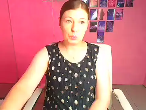 Lissmilf online show from July 18, 2026, 12:36 pm