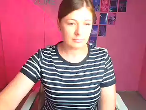 Lissmilf online show from July 26, 2026, 11:50 am