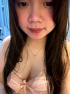 Hotellinh12 online show from December 19, 2025, 12:07 pm