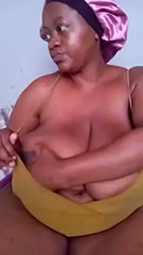 Snapshot of Chubbykarisma27 chatting on January 10, 2025, 7:25 am Chubbykarisma27 online show from January 10, 2025, 7:25 am