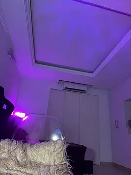 Snapshot of Amanda-sweet chatting on February 24, 2025, 12:30 am Amanda-sweet online show from February 24, 2025, 12:30 am