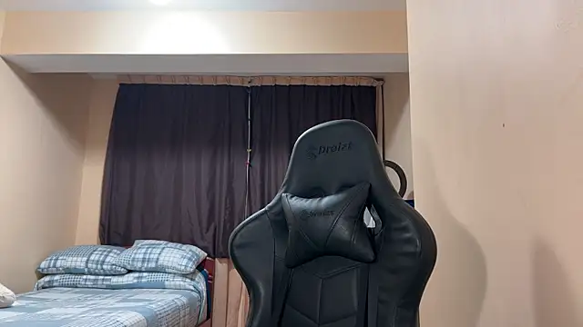 JoshuaTls08 online show from October 2, 2025, 2:37 am