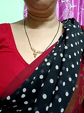 Rosy-B online show from April 23, 2026, 9:38 pm