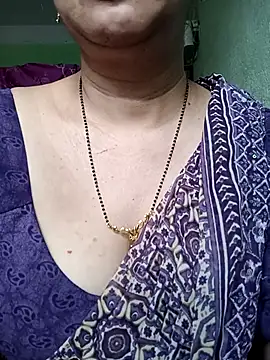 Rosy-B online show from April 15, 2026, 12:16 am