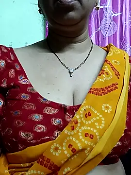 Rosy-B online show from November 7, 2025, 9:30 pm