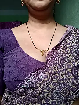 Rosy-B online show from November 14, 2025, 12:36 am