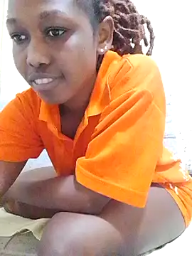 Snapshot of sweet_debbie chatting on December 14, 2024, 10:56 am sweet debbie online show from December 14, 2024, 10:56 am