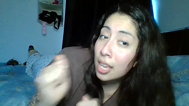 LorenaAnderson online show from February 16, 2025, 11:16 am