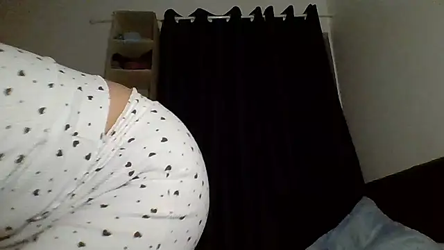 LorenaAnderson online show from February 18, 2025, 4:47 pm