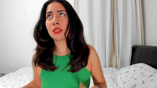 LorenaAnderson online show from September 19, 2025, 7:07 pm