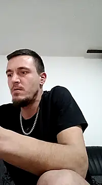 mayk18cm online show from January 9, 2025, 4:19 am